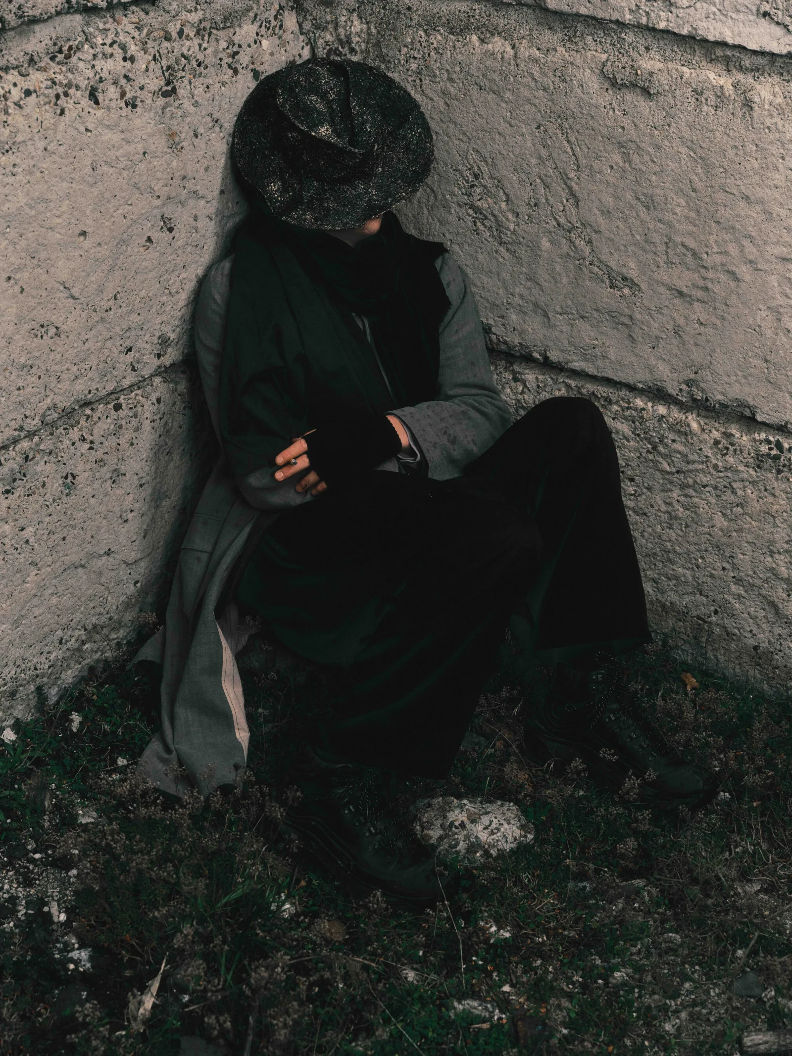 HERMIT EDITORIAL — editorial still